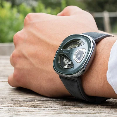 SEVENFRIDAY ME3/01 Automatic SF-ME3/01