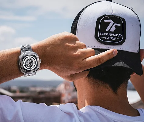 SEVENFRIDAY P1B/01M Automatic SF-P1B/01M