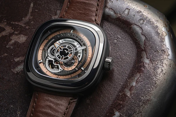 SEVENFRIDAY P2C/01 Automatic SF-P2C/01