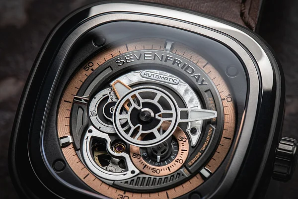 SEVENFRIDAY P2C/01 Automatic SF-P2C/01