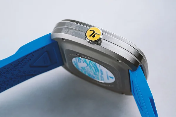 SEVENFRIDAY T1/09 BEACH CLUB Automatic Limited Edition SF-T1/09