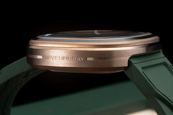 SEVENFRIDAY T2/03 Automatic T-Riley Limited Edition SF-T2/07