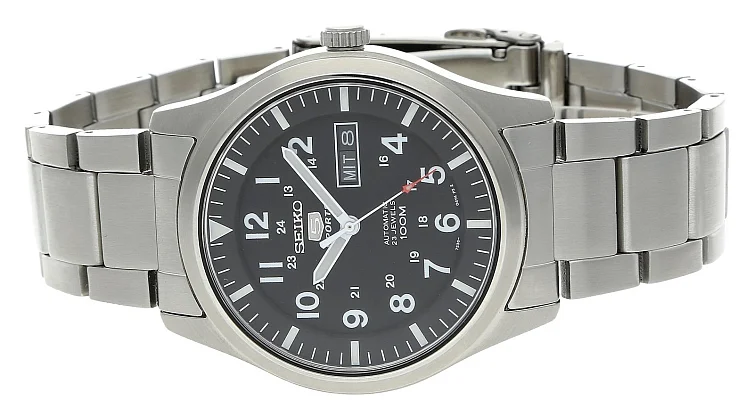 Seiko 5 Sports Classic Automatic SNZG13K1