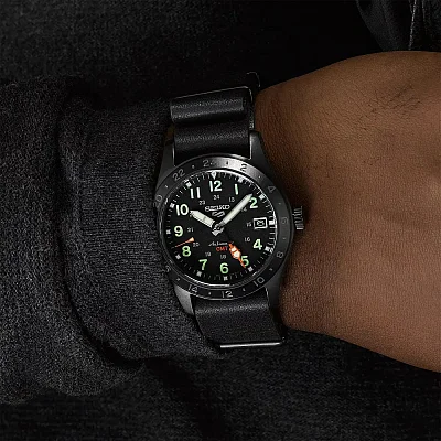 Seiko 5 Sports Automatic 40mm Classic Style GMT SSK025K1