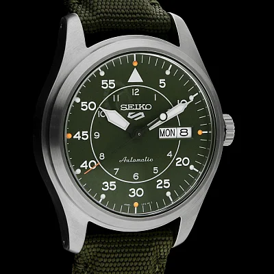 Seiko 5 Sports Automatic 39mm Pilot Style Green SRPH29K1