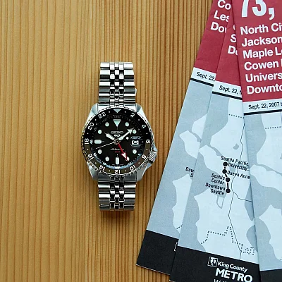 Seiko 5 Sports Automatic GMT 42mm Black Grape SKX Style SSK001K1