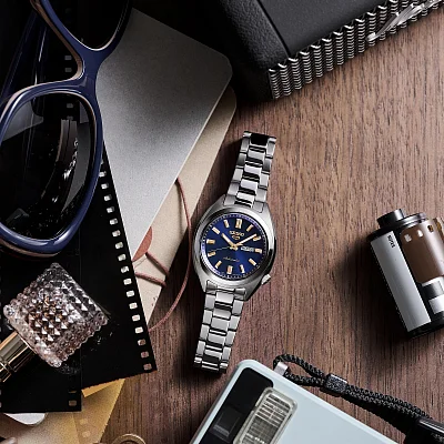 Seiko 5 Sports Lady 32mm Automatic SRE021K1