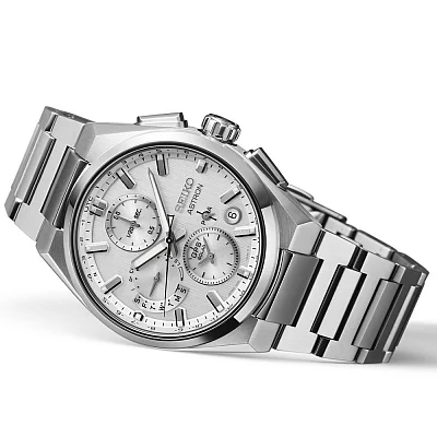 Seiko Astron GPS Solar TItanium SSH159J1