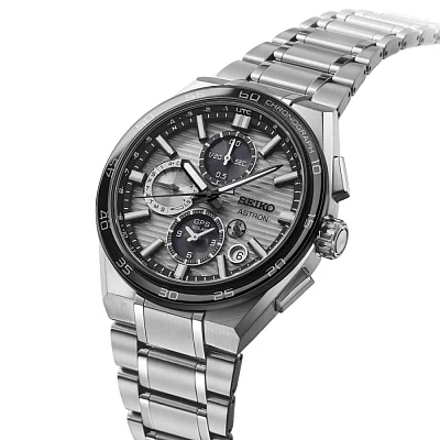 Seiko Astron GPS Solar Titanium SSH177J1