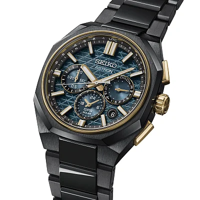 Seiko Astron GPS Solar GMT Seiko Blue Titanium Limited Edition HAB009J1