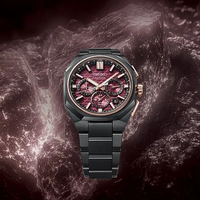 Seiko Astron GPS Solar GMT Seiko Red Titanium Limited Edition HAB010J1