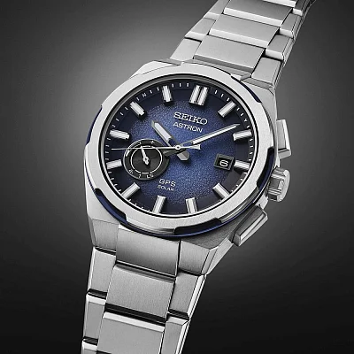 Seiko Astron GPS Solar Titanium SSJ023J1