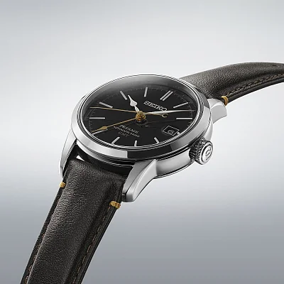 Seiko Presage Prestige Line Automatic GMT Craftsmanship Urushi Lacquer Black Dial SPB447J1