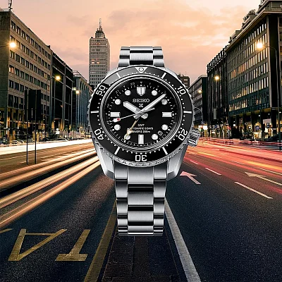 Seiko Prospex Sea Diver Automatic Dark Depths GMT SPB383J1
