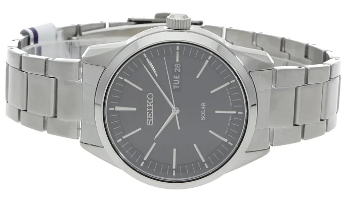 Seiko Solar Day-Date SNE527P1