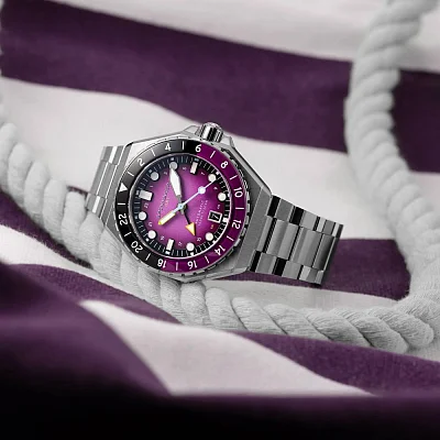 Spinnaker Dumas GMT Cadmium Violet Automatic Date Set SP-5119-66