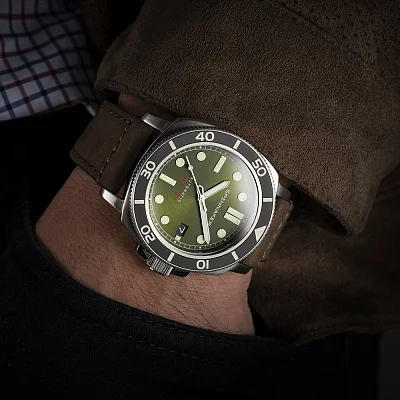 Spinnaker Hull Diver Alligator Green Automatic Date Ceramic SP-5088-03