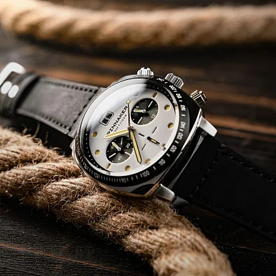 Spinnaker Hull Quartz Chrono Panda White SP-5068-07