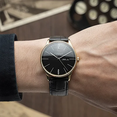 Sternglas Berlin Quartz Day-Date Piano Black S01-BE04-HE03