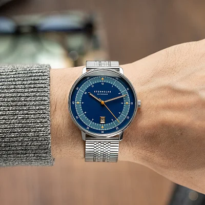Sternglas Hamburg Edition 1911 Quartz Date Blue Dial Stainless Steel Mesh S01-HHT06-ME08
