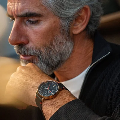 Sternglas Hamburg Mecha-Quartz Chrono Date Anthracite Dial Edition Neuwerk 2.0 S01-HCN64-VI31