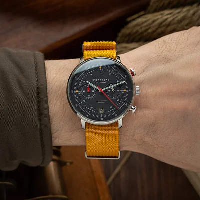 Sternglas Hamburg Mecha-Quartz Chrono Date Black Dial Neuwerk Limited Edition NATO S01-HCN03-FI01