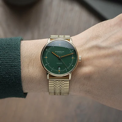 Sternglas Naos Automatic Dark Green Yellow Gold PVD SuperSlim Bracelet S02-NA22-ME09
