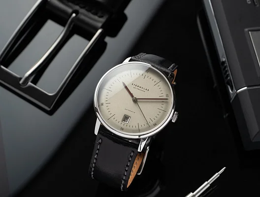 Sternglas Naos Automatic Date Edition Oxford S02-NAO26-MO01