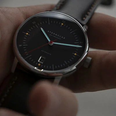 Sternglas Naos Pro Automatic Date Anthracite Dial Bridle Black Strap S02-NP11-BR02