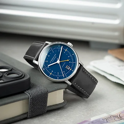 Sternglas Naos Pro Automatic GMT S02-NG06-BR02