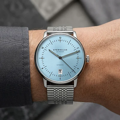 Sternglas Naos Pro Automatic SuperSlim Bracelet Edition Tuxberg S02-NPE45-ME08