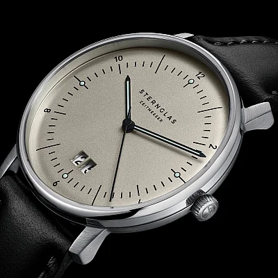 Sternglas Naos Quartz Big Date Black Leather Strap S01-NAG26-BR02