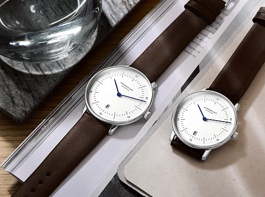 Sternglas Naos XL Quartz Date White Dial S01-NX01-PR04