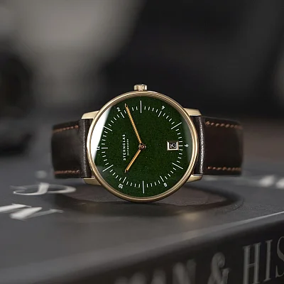 Sternglas Naos Quartz Edition Aventurine Green Brown Leather Strap S01-NAN41-BR01