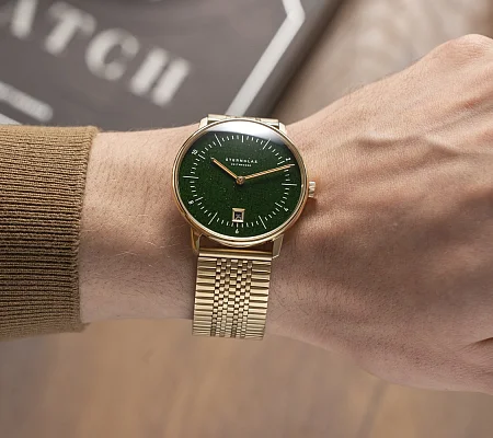 Sternglas Naos Quartz Edition Aventurine Green SuperSlim Bracelet Yellow Gold PVD S01-NAN41-ME09
