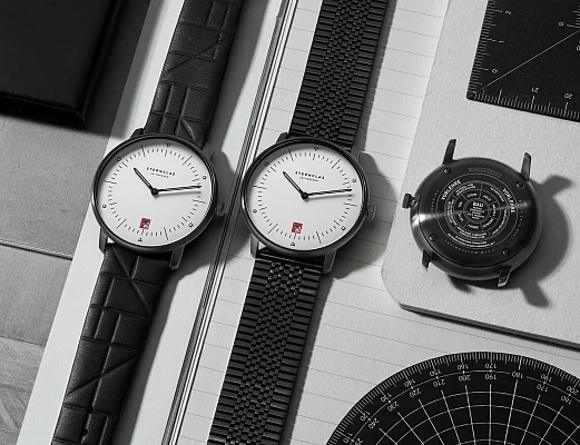 Sternglas Naos Quartz Edition Bauhaus III Limited Edition S01-NAB15-EB09