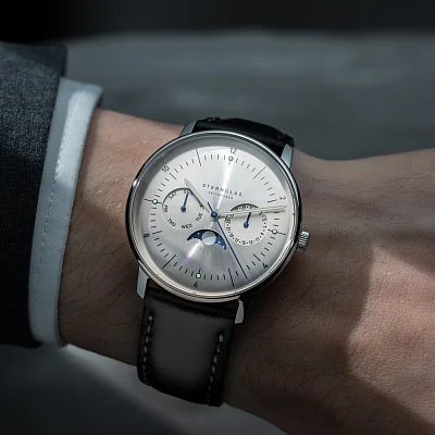 Sternglas Naos Quartz Moonphase Day-Date Silver Dial S01-NM52-BR02