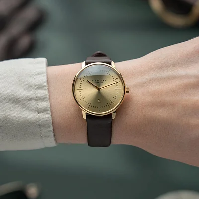 Sternglas Naos XS Edition Elyra Quartz Date White Dial S01-NDE12-KL18
