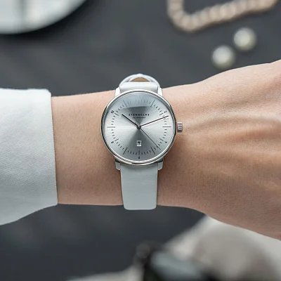 Sternglas Naos XS Edition Elyra Quartz Date White Dial S01-NDE10-KL12