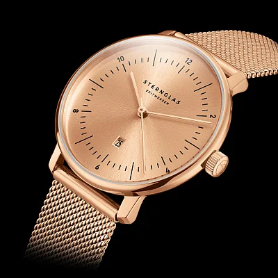 Sternglas Naos XS Edition Elyra Quartz Date White Dial Mesh S01-NDE55-MI09