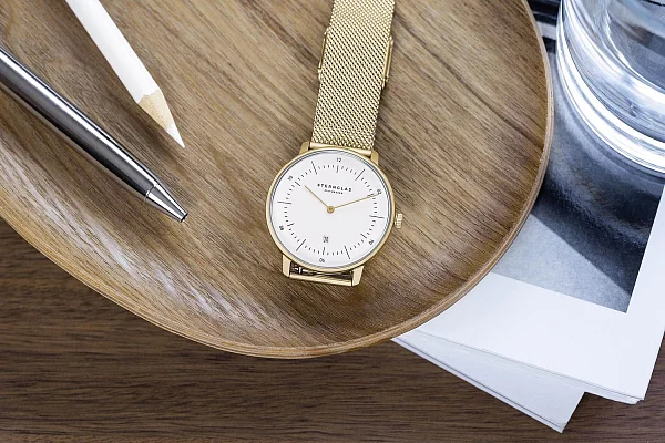 Sternglas Naos XS Quartz Date White Dial Yellow Gold PVD Mesh S01-ND50-MI07
