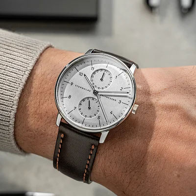 Sternglas Zirkel X Quartz Date White Dial S01-XX01-BR03
