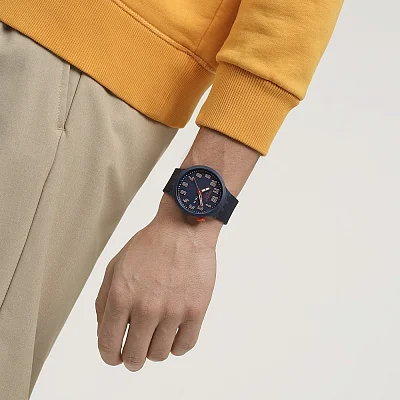 Swatch Big Bold ESSENTIALLY CONFIDENT SB01S700