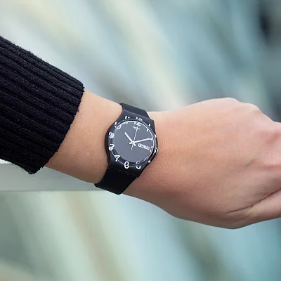 Swatch Gent Over Black GB757