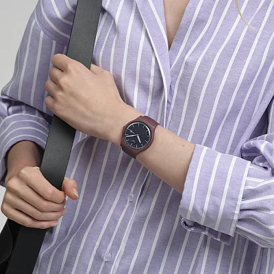 Swatch New Gent BURGUNDY BERRY SO29R707