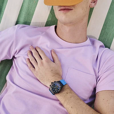 Swatch New Irony Chrono MOMENTS IN BLUE YVB100