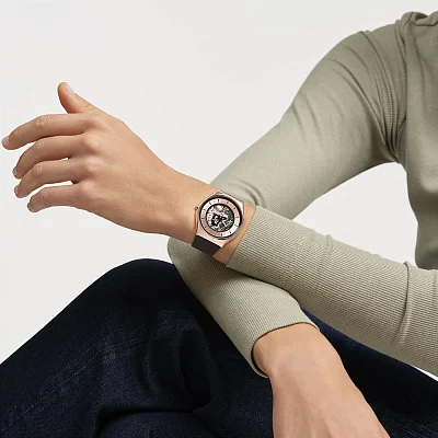 Swatch Skin Irony 42 LACQUERED COPPER FLAME SS07G107