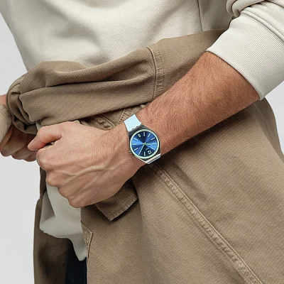 Swatch Skin Irony MIDDAY SKY SYXS156