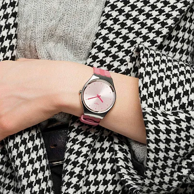 Swatch Skin Irony Rose Moire SYXS135