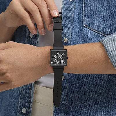 Swatch Square Bioceramic WHAT IF BREAK FREE BREAK LOOSE Keith Haring SO34Z103